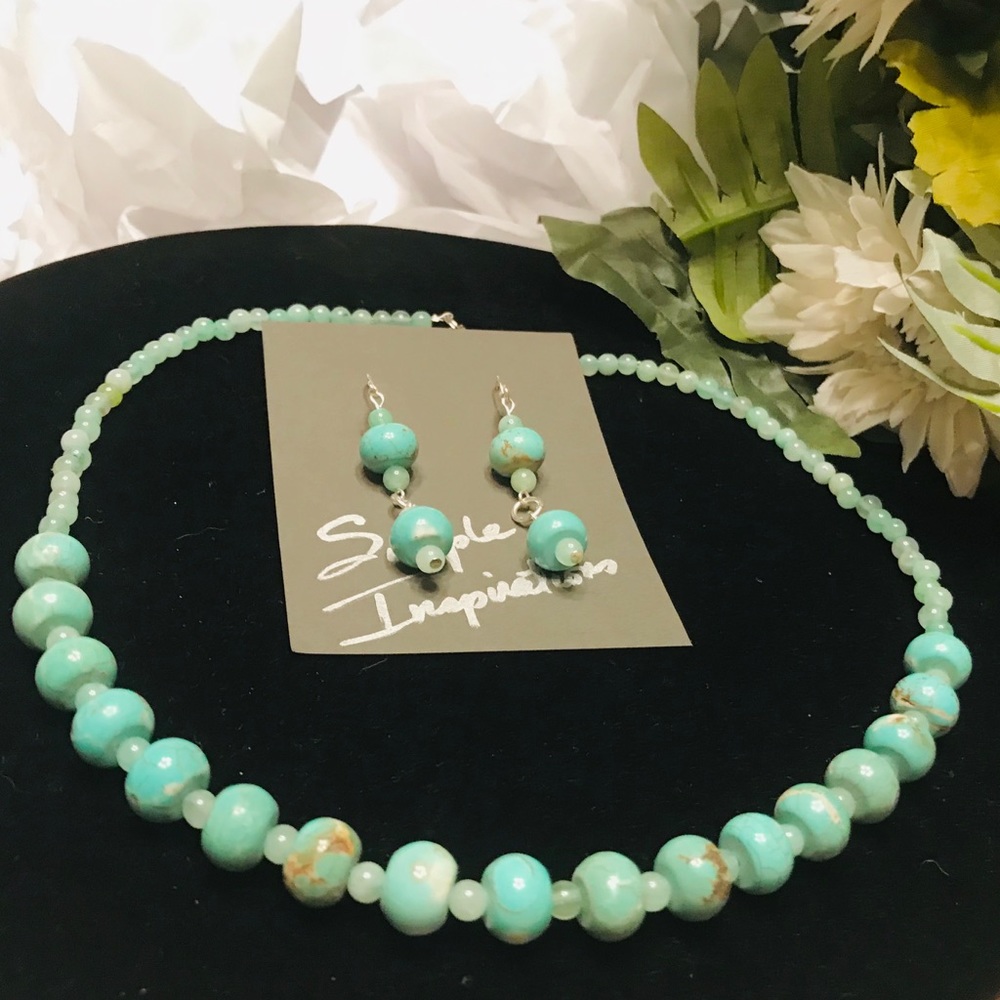 Turquoise hem stone beaded necklace set